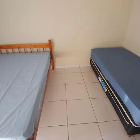 Sobrado Com Piscina Em Caioba Apartment Matinhos Exterior photo